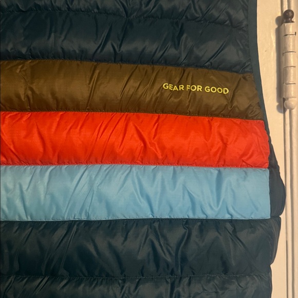 Cotopaxi Multicolor Puffer Vest - Picture 6 of 6